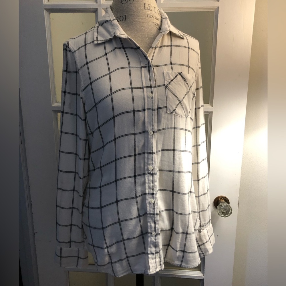 NWT Gap Buttoned Plaid Shirt